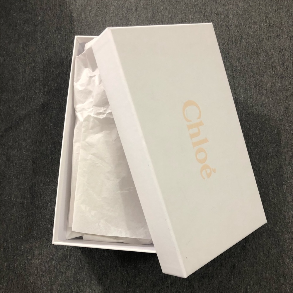 CHLOE shoe box